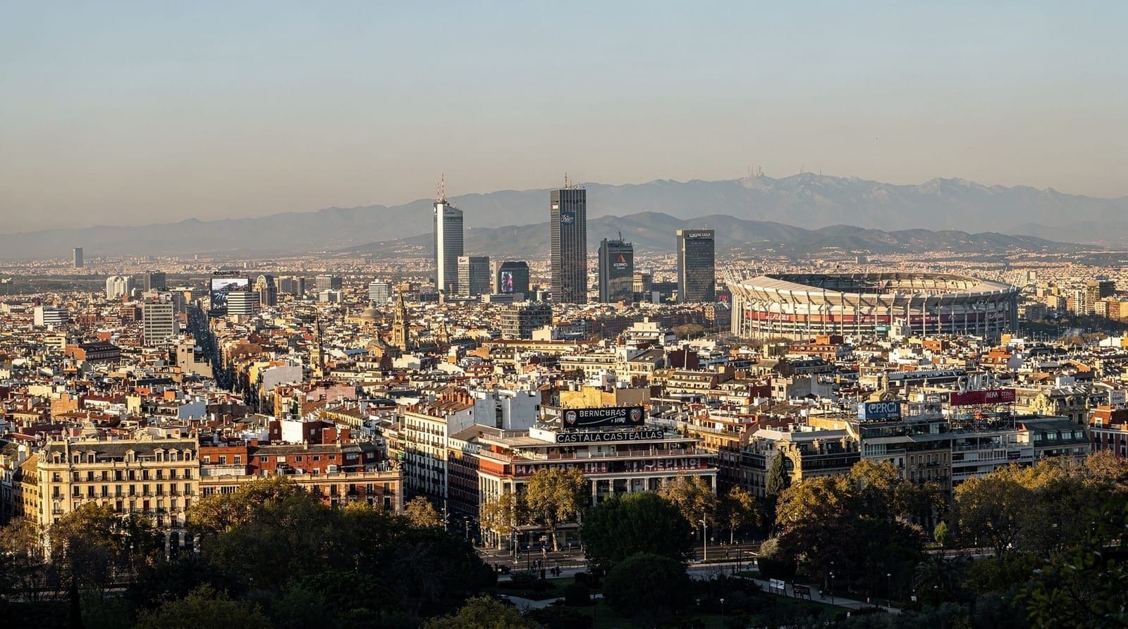 Madrid en 4-5 días: el itinerario urbano en profundidad — 5 días en Madrid: museos del triángulo del arte, Bernabéu, excursiones a Toledo 